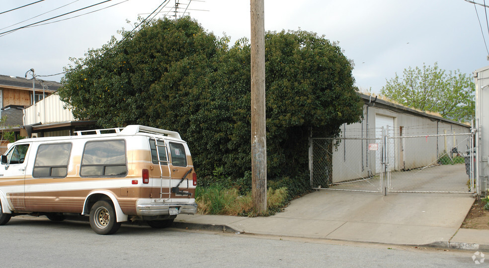 8271 Forest St, Gilroy, CA for sale - Building Photo - Image 2 of 2