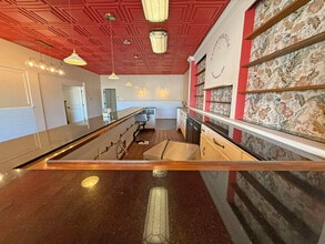 8499 Old Redwood Hwy, Windsor, CA for lease Interior Photo- Image 2 of 3