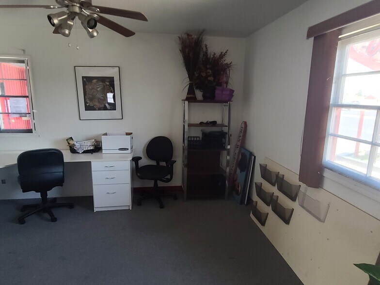 1310 S Maryland Pky, Las Vegas, NV à vendre - Photo intérieure - Image 3 de 13