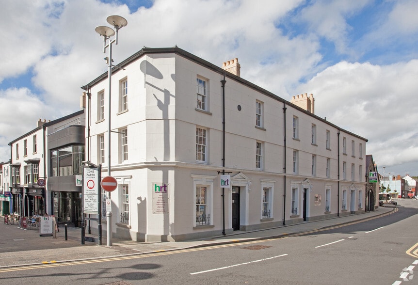 1 Derwen Rd, Bridgend for lease - Primary Photo - Image 1 of 7