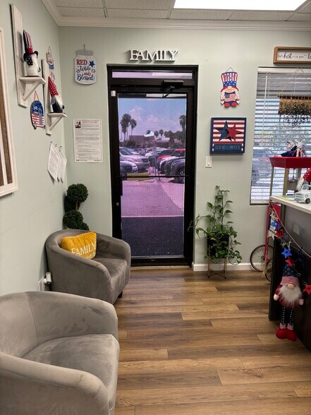 712-722 Morgan Blvd, Harlingen, TX à louer - Photo du bâtiment - Image 2 de 28