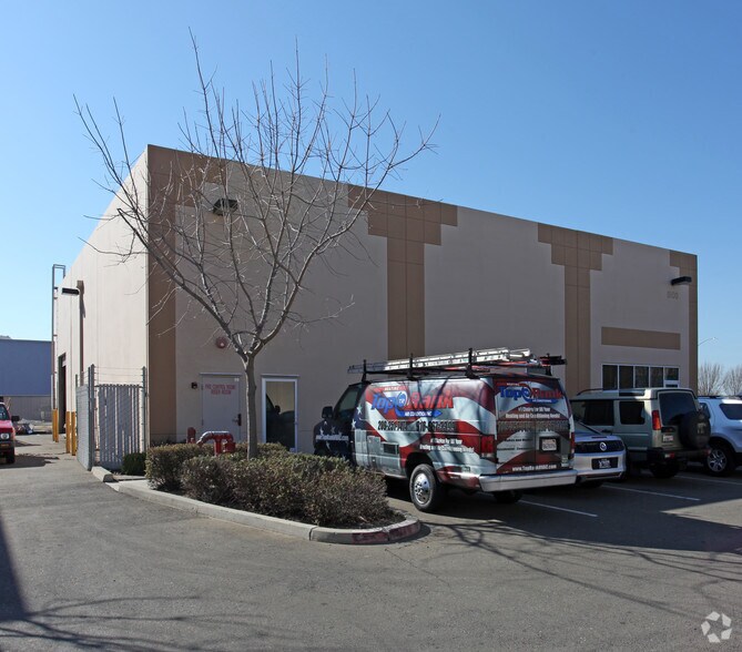 9100 Elkmont Way, Elk Grove, CA for sale - Building Photo - Image 2 of 2