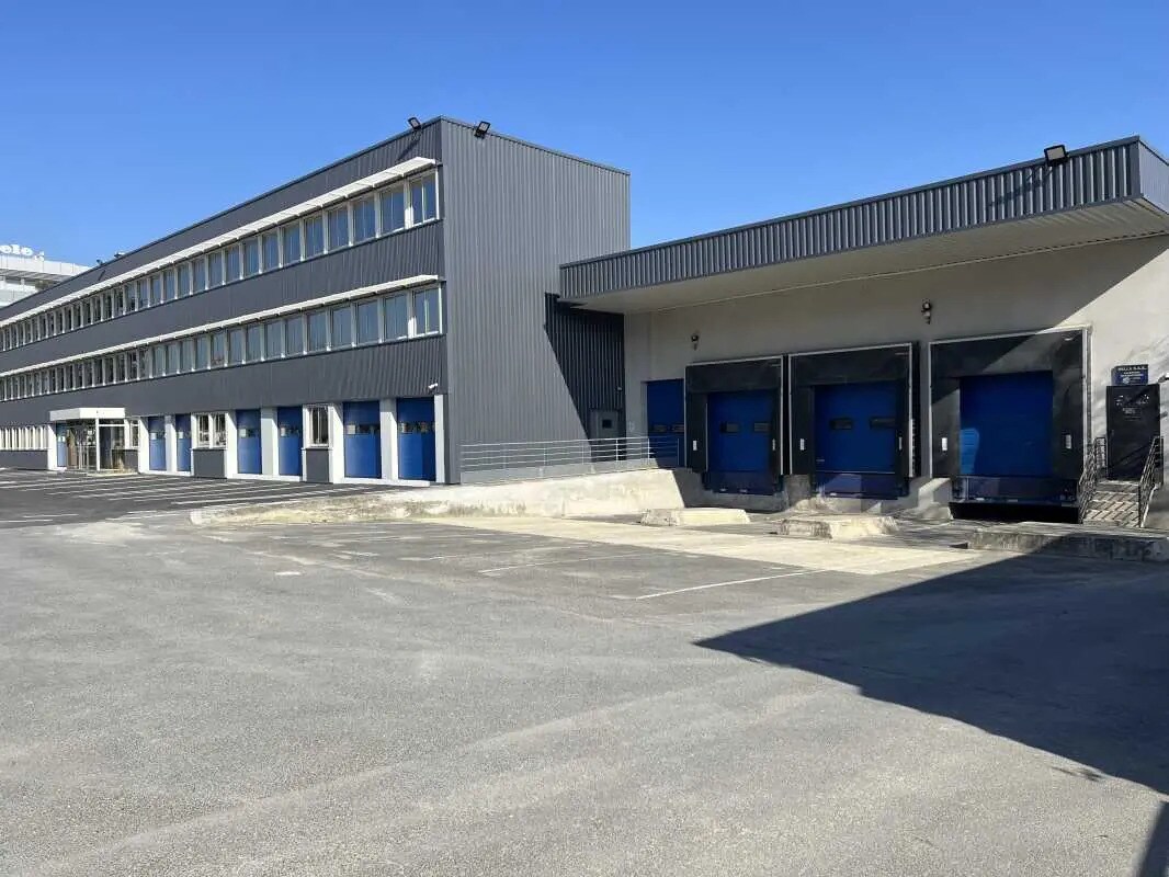 11 Avenue Albert Einstein, Le Blanc-Mesnil à louer Photo du bâtiment- Image 1 de 48