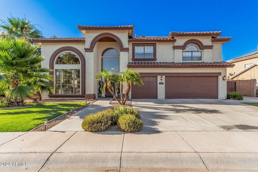 1330 E Lynx Way, Chandler, AZ à vendre - Photo du bâtiment - Image 3 de 38
