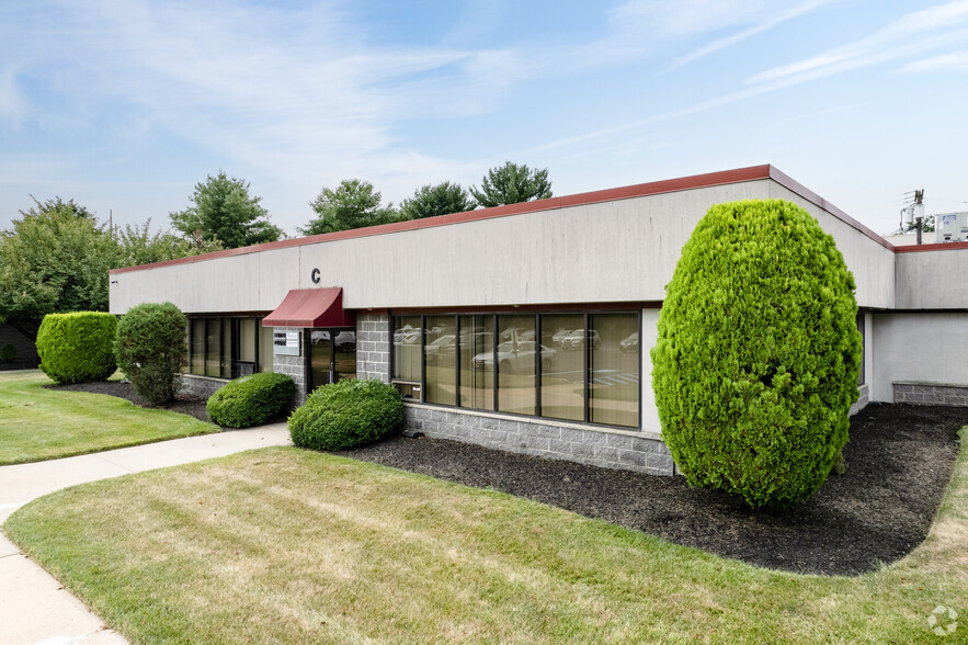 2525 US Highway 130, Cranbury, NJ for lease - Building Photo - Image 2 of 13