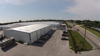 Plus de détails pour 7168 15th St E, Sarasota, FL - Industriel à vendre