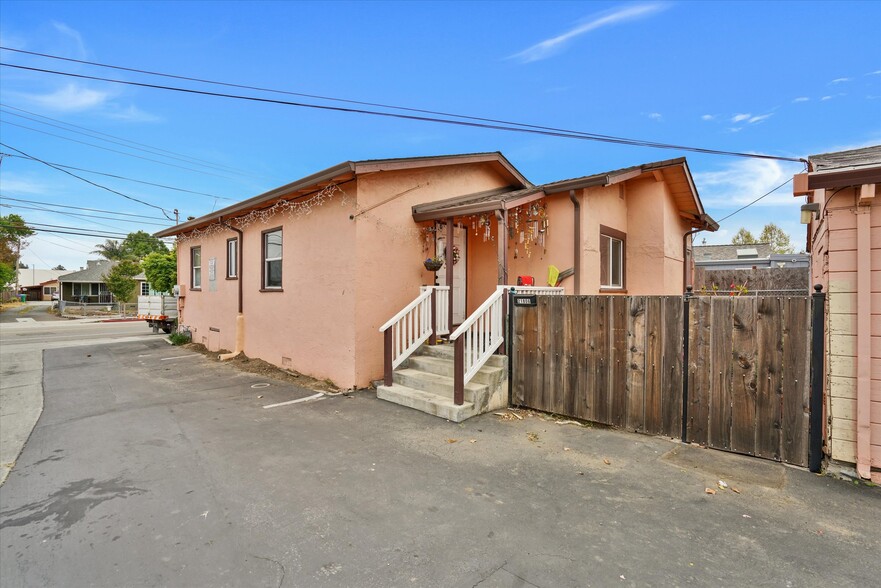 21806-21832 Meekland Ave, Hayward, CA for sale - Building Photo - Image 3 of 24