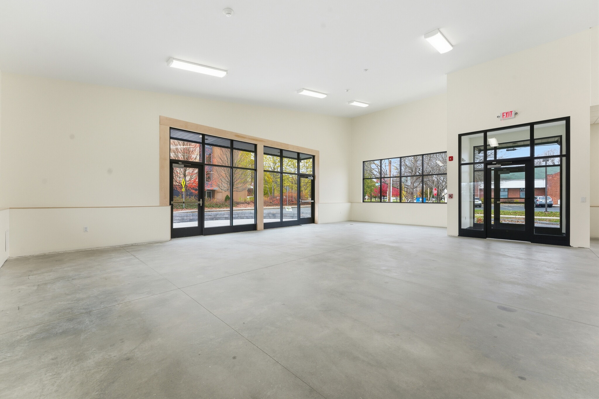 5 Fulton Ave, Northampton, MA à louer Photo intérieure- Image 1 de 5