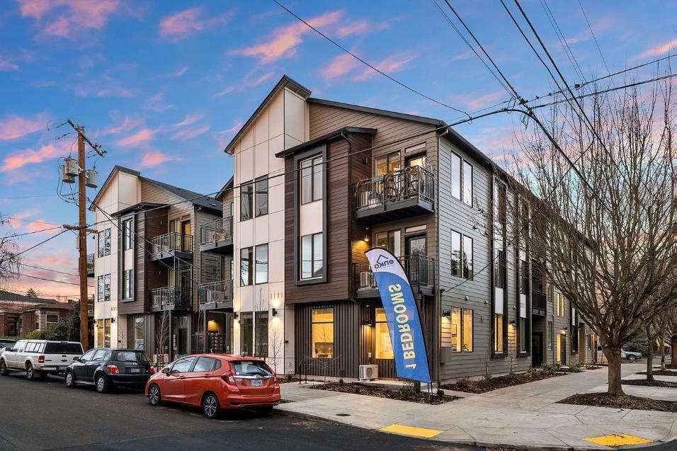 8120 SE 11th Ave, Portland, OR à vendre Photo du bâtiment- Image 1 de 1