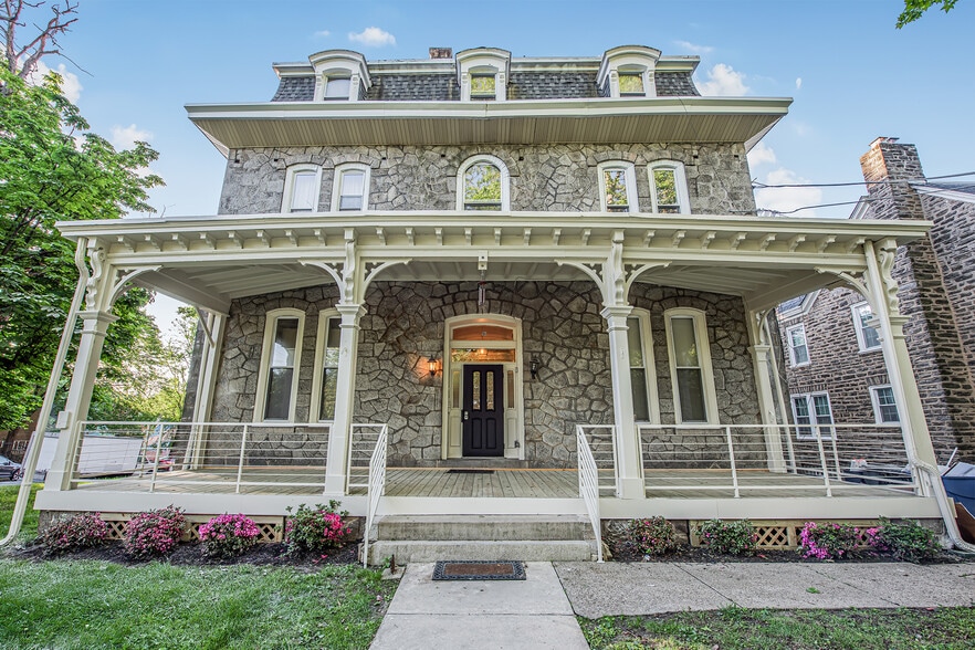 90 E Johnson St, Philadelphia, PA for sale - Building Photo - Image 3 of 20