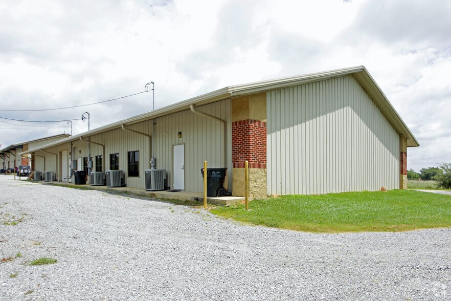 931-937 Us-80 Hwy, Demopolis, AL à louer - Photo du bâtiment - Image 2 de 2