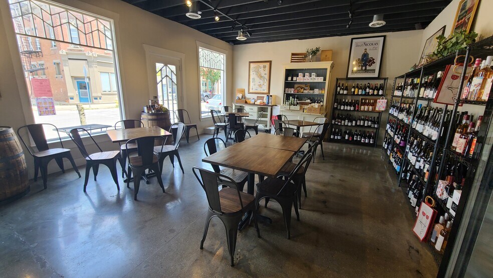 229 Elm St, Ludlow, KY à vendre - Photo du bâtiment - Image 2 de 11