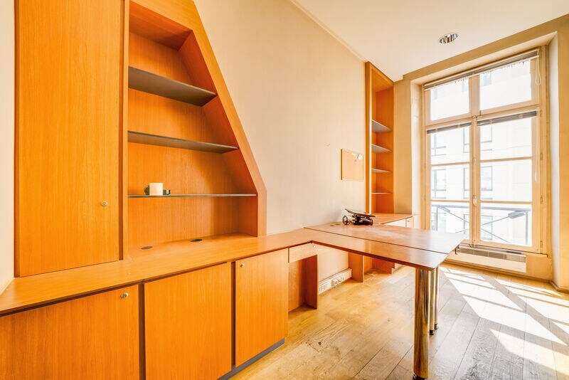 8 Rue Du Faubourg Poissonnière, Paris for lease - Building Photo - Image 2 of 18