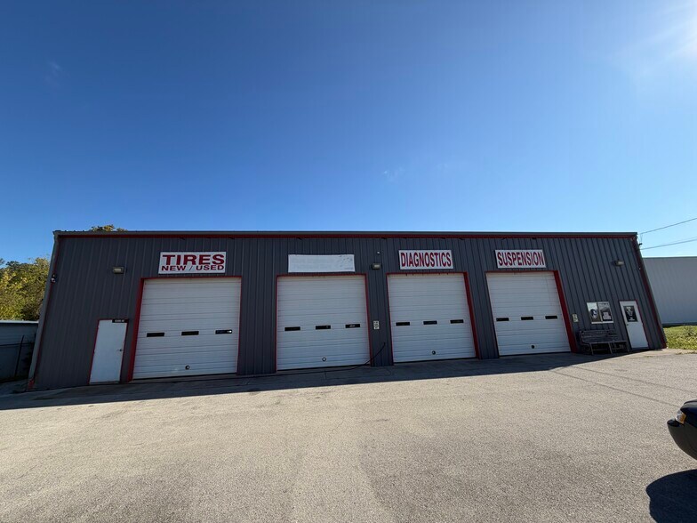 10092 Chapman Hwy, Seymour, TN à vendre - Photo du bâtiment - Image 3 de 12