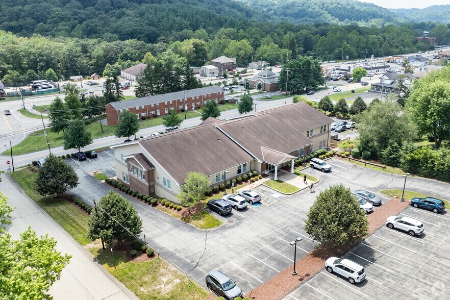 4262 Old William Penn Hwy, Murrysville, PA à louer - Aérien - Image 3 de 5