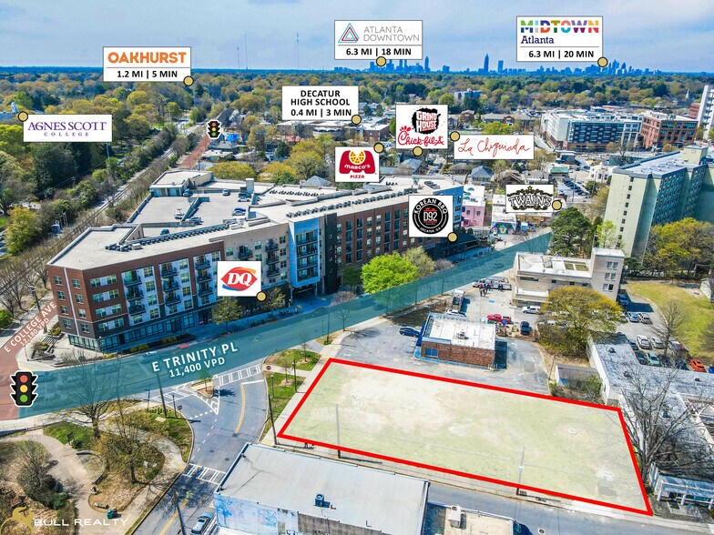 250 E Trinity Pl, Decatur, GA à louer - Photo du bâtiment - Image 3 de 4