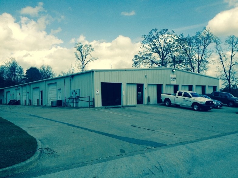 2120 Brandon Dr, Tyler, TX à vendre - Photo principale - Image 1 de 19