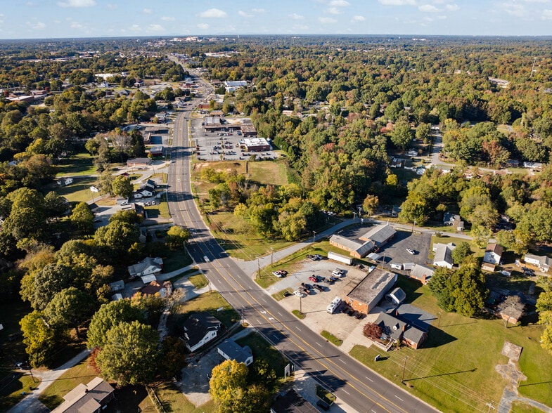 107 Julian Ave, Archdale, NC for sale - Aerial - Image 3 of 8