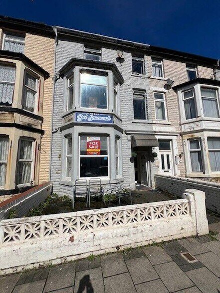 14 Palatine Rd, Blackpool à vendre - Photo du bâtiment - Image 3 de 19