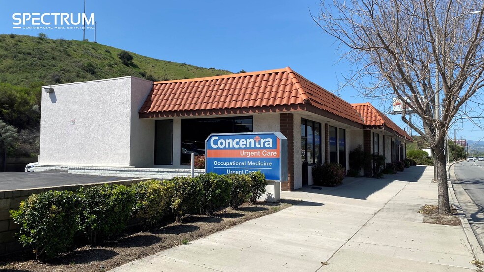 22840 Soledad Canyon Rd, Santa Clarita, CA for lease - Building Photo - Image 2 of 5