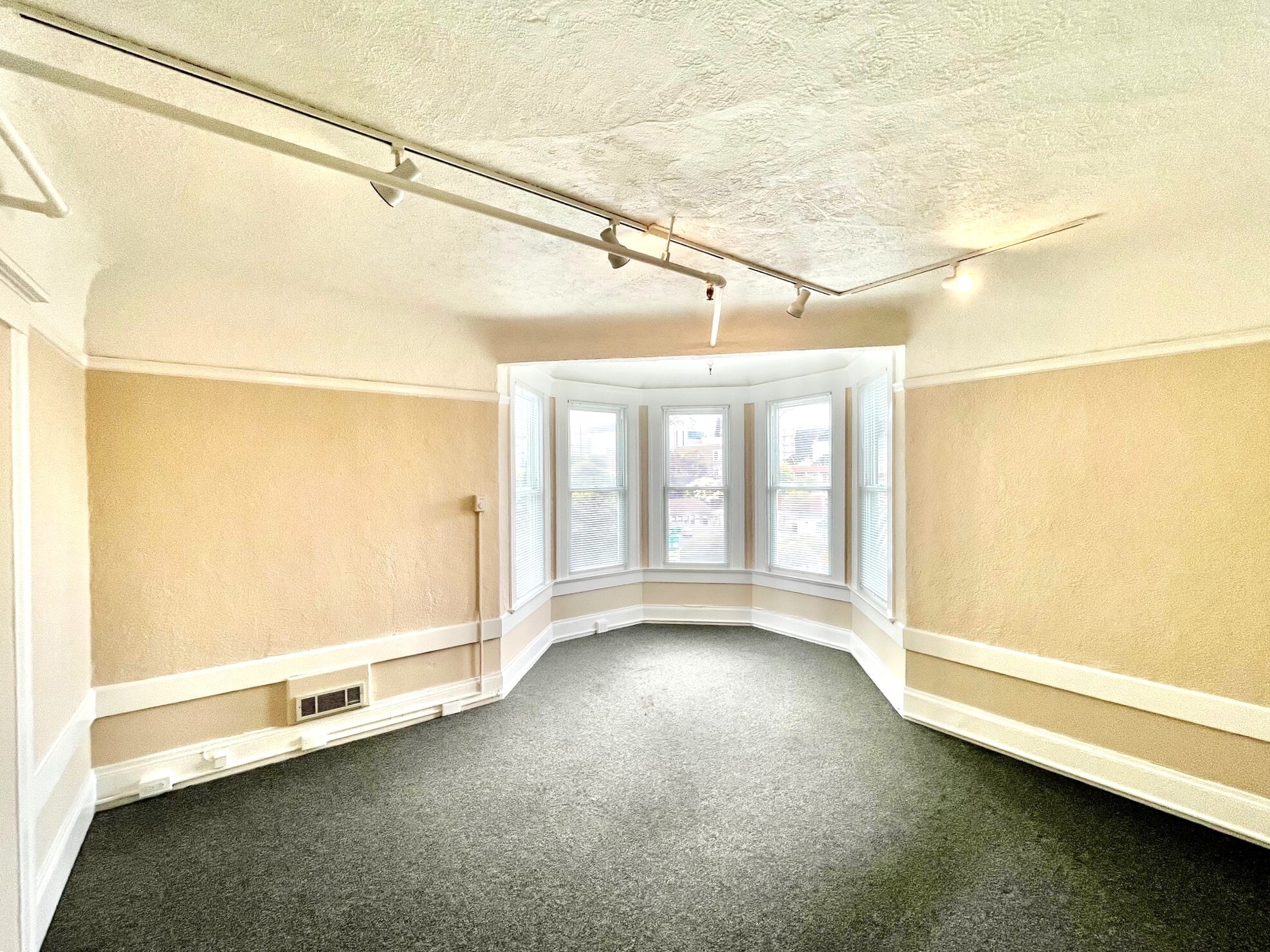 100-112 Gough St, San Francisco, CA for lease Primary Photo- Image 1 of 10