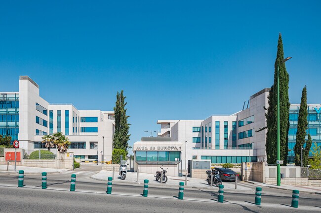 Plus de détails pour Avenida de Europa, 1A, Alcobendas - Bureau à louer