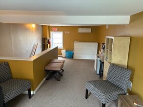 44 S Carrollton Ave, Baltimore, MD for lease Interior Photo- Image 1 of 4
