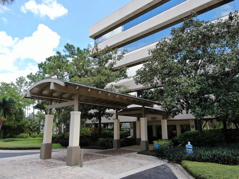 2601 Cattlemen Rd, Sarasota, FL for lease - Building Photo - Image 3 of 12