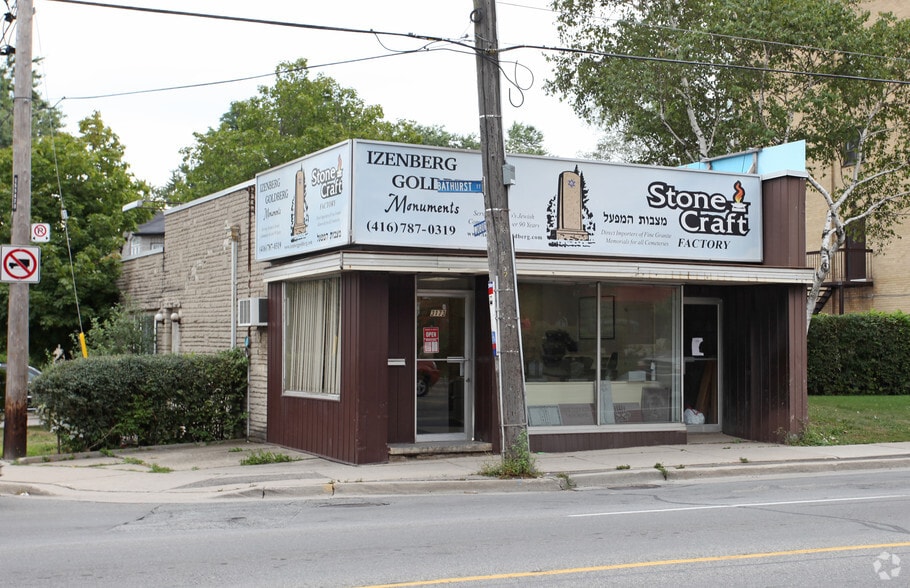 3173 Bathurst St, Toronto, ON for lease - Building Photo - Image 2 of 2