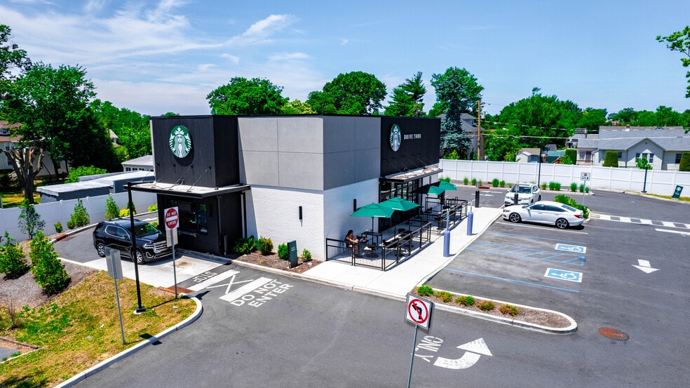 2501 Merchantville Ave, Pennsauken, NJ for sale - Building Photo - Image 1 of 9