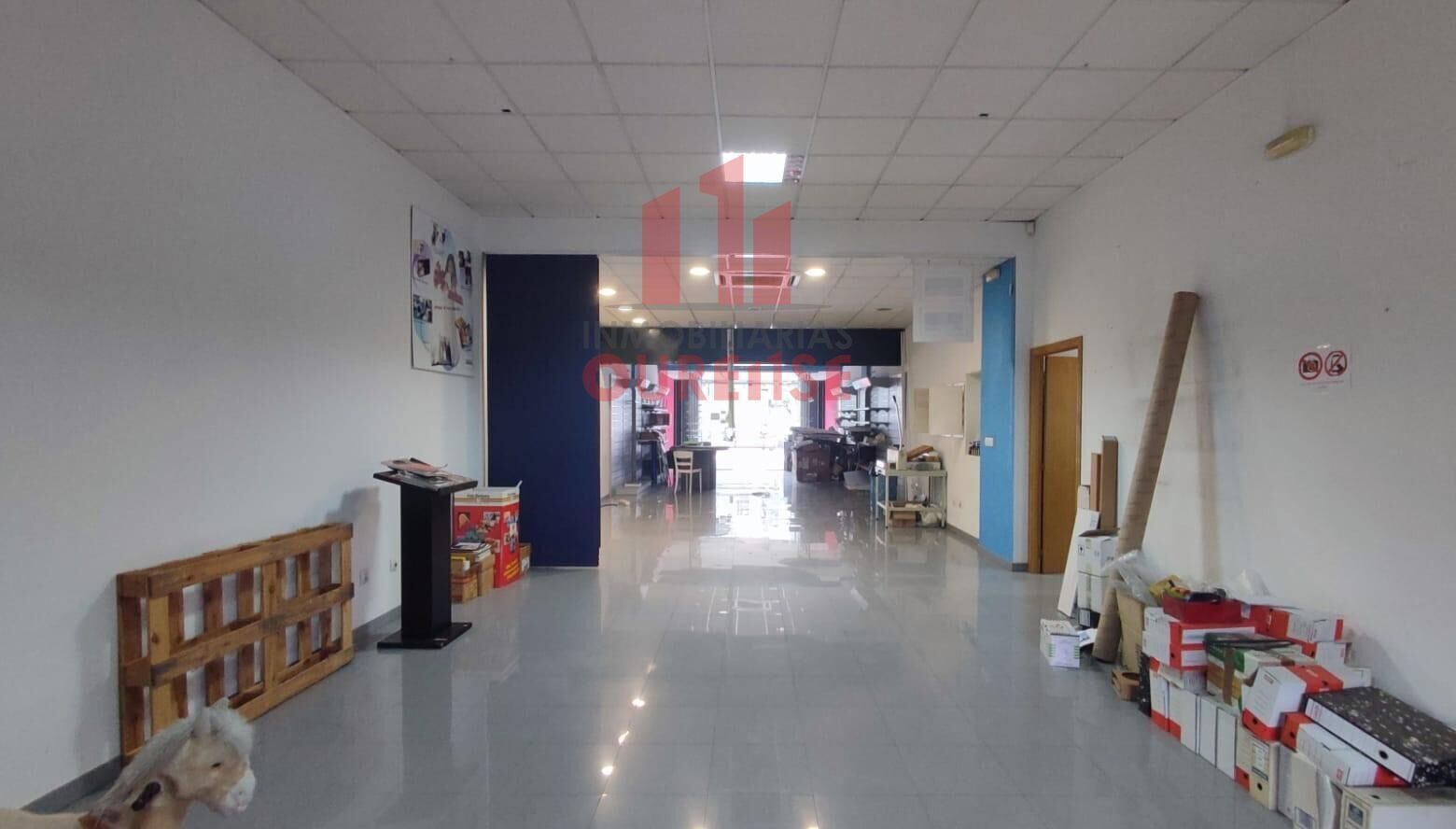 Retail in Barbadás, Orense for lease Primary Photo- Image 1 of 11