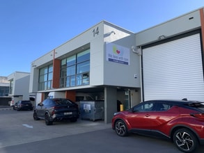 17 George Young St, Auburn à louer Photo du bâtiment- Image 1 de 2