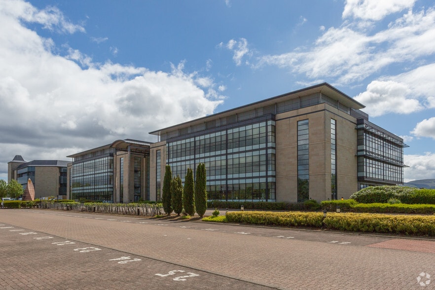 3 Redheughs Av, Edinburgh for lease - Building Photo - Image 3 of 6