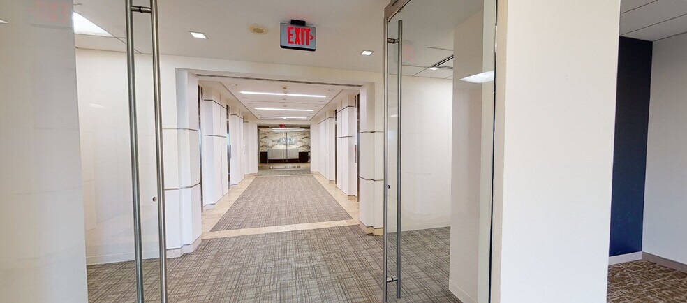 11325 Random Hills Rd, Fairfax, VA à louer - Numérisation 3D de Matterport - Image 3 de 10