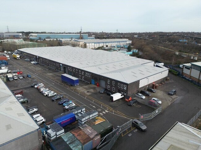 Plus de détails pour 124-24 Electric Ave, Birmingham - Industriel à louer