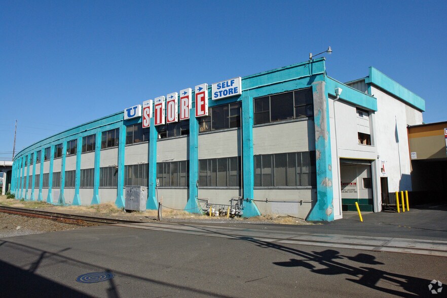 1100-1150 NE 28th Ave, Portland, OR à louer - Photo du bâtiment - Image 3 de 7