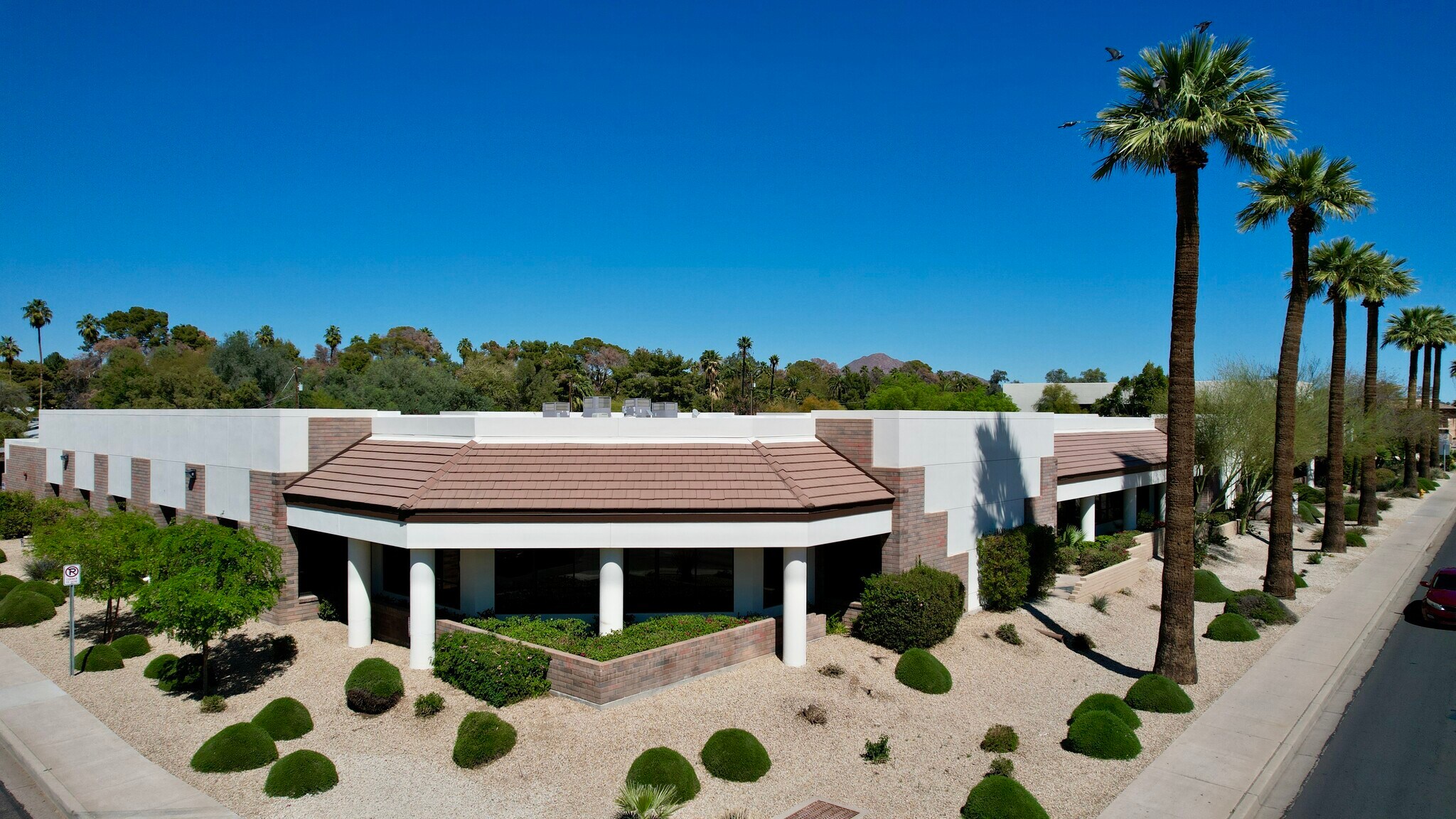 2602 E Thomas Rd, Phoenix, AZ for sale Building Photo- Image 1 of 6
