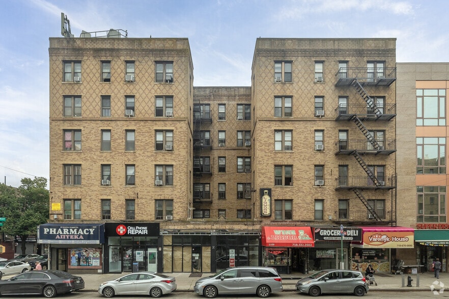 1107-1111 Brighton Beach Ave, Brooklyn, NY for lease - Building Photo - Image 2 of 11