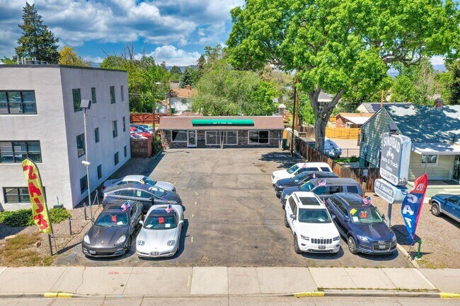 Plus de détails pour 4267 S Broadway, Englewood, CO - Commerce de détail à louer
