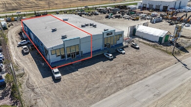 609B Mccool Street, Crossfield, Crossfield, AB for lease Interior Photo- Image 1 of 12