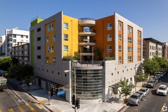 1301-1307 W 7th St, Los Angeles, CA for lease Building Photo- Image 2 of 9