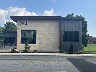 Plus de détails pour 742 E Main St, Annville, PA - Bureau à louer