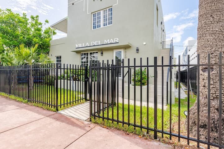 1020 6th St, Miami Beach, FL à vendre Photo du bâtiment- Image 1 de 41