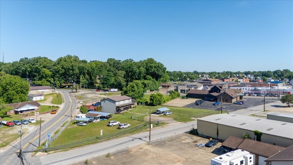 1217 Staunton Ave, Parkersburg, WV for sale - Building Photo - Image 1 of 1