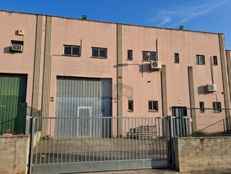 Plus de détails pour Industriel à louer
