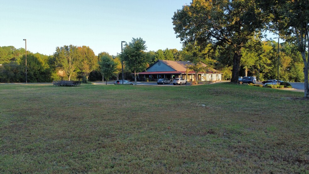 555 Progress Center Ave, Lawrenceville, GA à vendre - Photo du bâtiment - Image 3 de 5