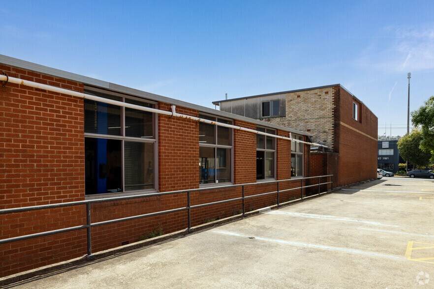 23 Chard Rd, Brookvale à louer - Photo du bâtiment - Image 3 de 3
