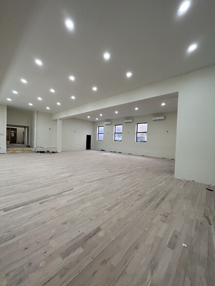 2265 Bragg Street, Brooklyn, NY for sale - Building Photo - Image 3 of 8