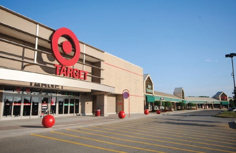 13277-13477 Hall Rd, Utica, MI à louer - Photo principale - Image 1 de 7