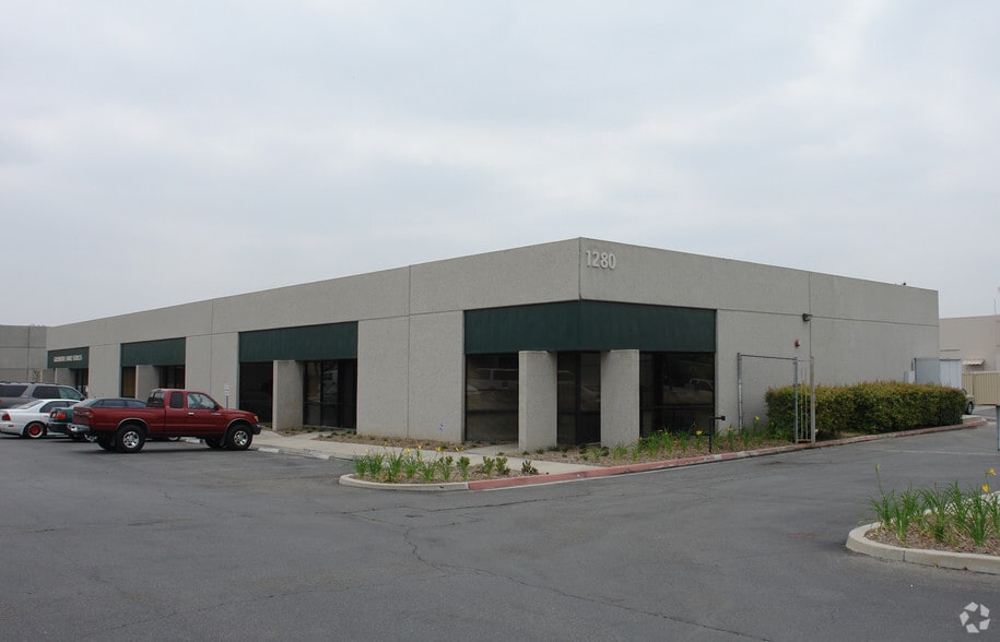 1020 Iowa Ave, Riverside, CA for sale - Building Photo - Image 3 of 8